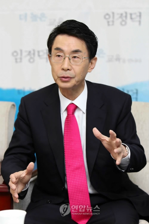 총은 쏘라고 준 것인가?