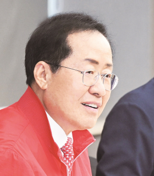 홍준표 '미국 시장 개척, 국제 협력 강화' 나선다