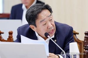 부족한 송배전망 툭하면 출력 제어···