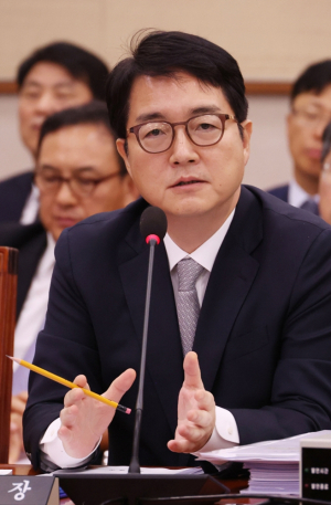 심우정 검찰총장, ‘野 탄핵 추진’ 반발…