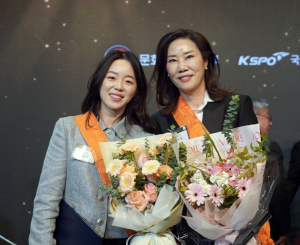 류수정 감독·장혜진 졸업생, 체육훈장 청룡장