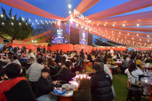 '포장마차' 테마···경주 첫 겨울 축제 '성황'
