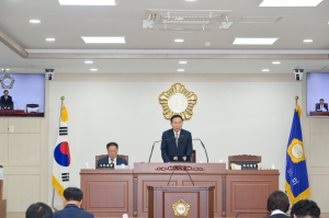 지방의회 전반기 의정할동 뭘 남겼나?