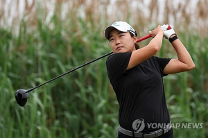 이일희, LPGA 투어 숍라이트 클래식 1타 차 준우승